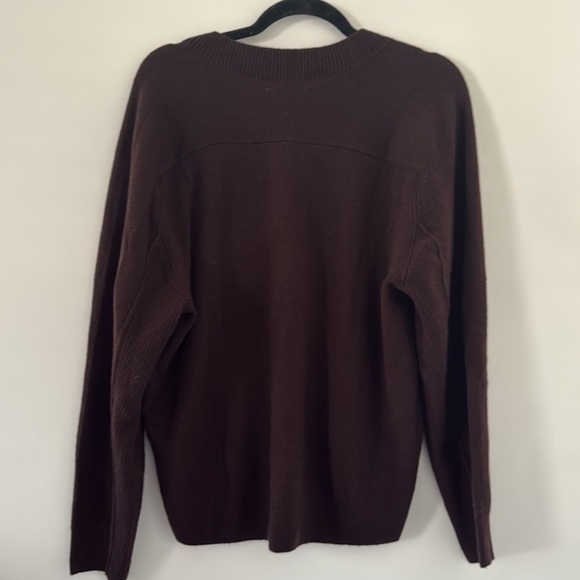 Madewell Cashmere V-Neck Sweater - Picture 5 of 6